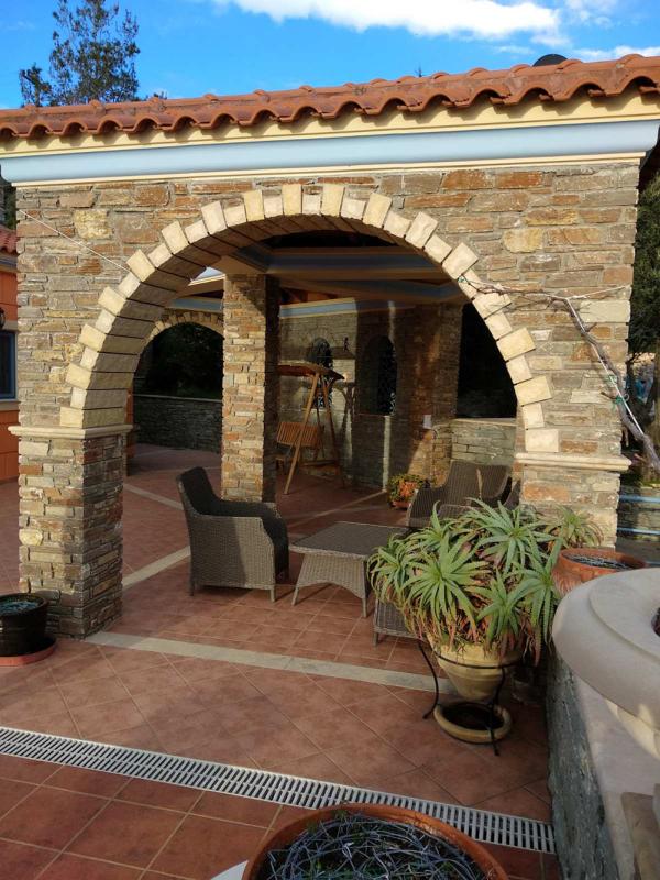 Covered Terrace Archway